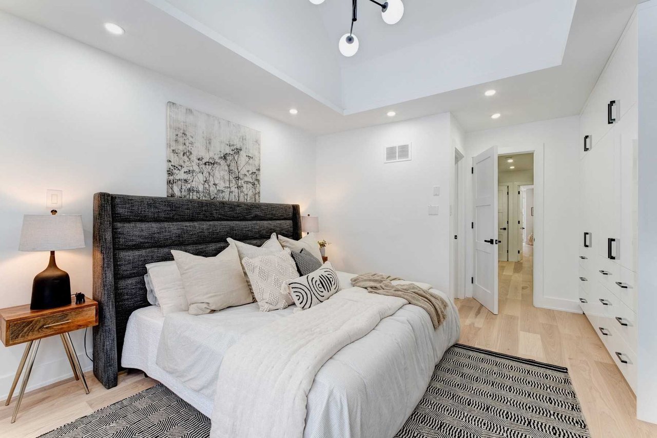 232 Willow Ave