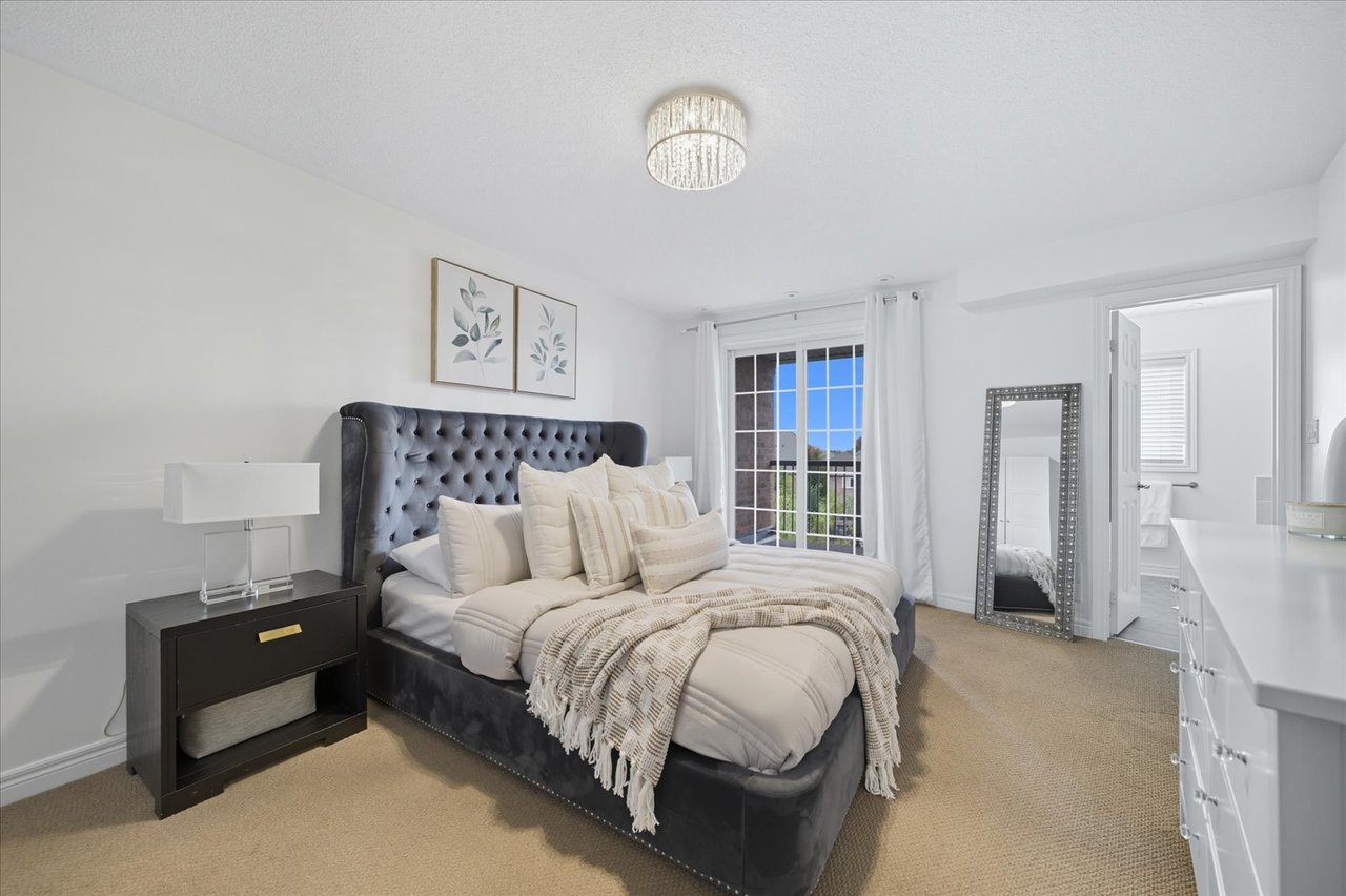 #23 - 20 Greensborough village Circ