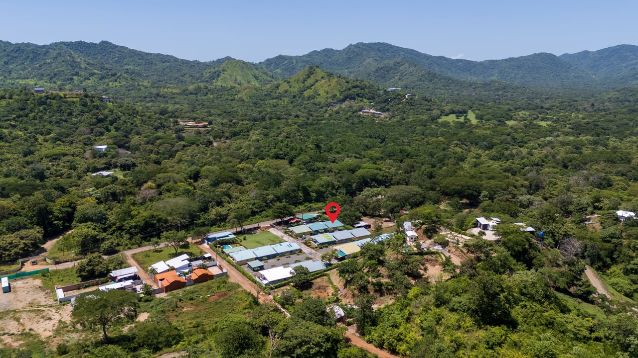 Laurel Condo Unit #1 | Cozy and Affordable 2-Bedroom Condo in Playa Potrero