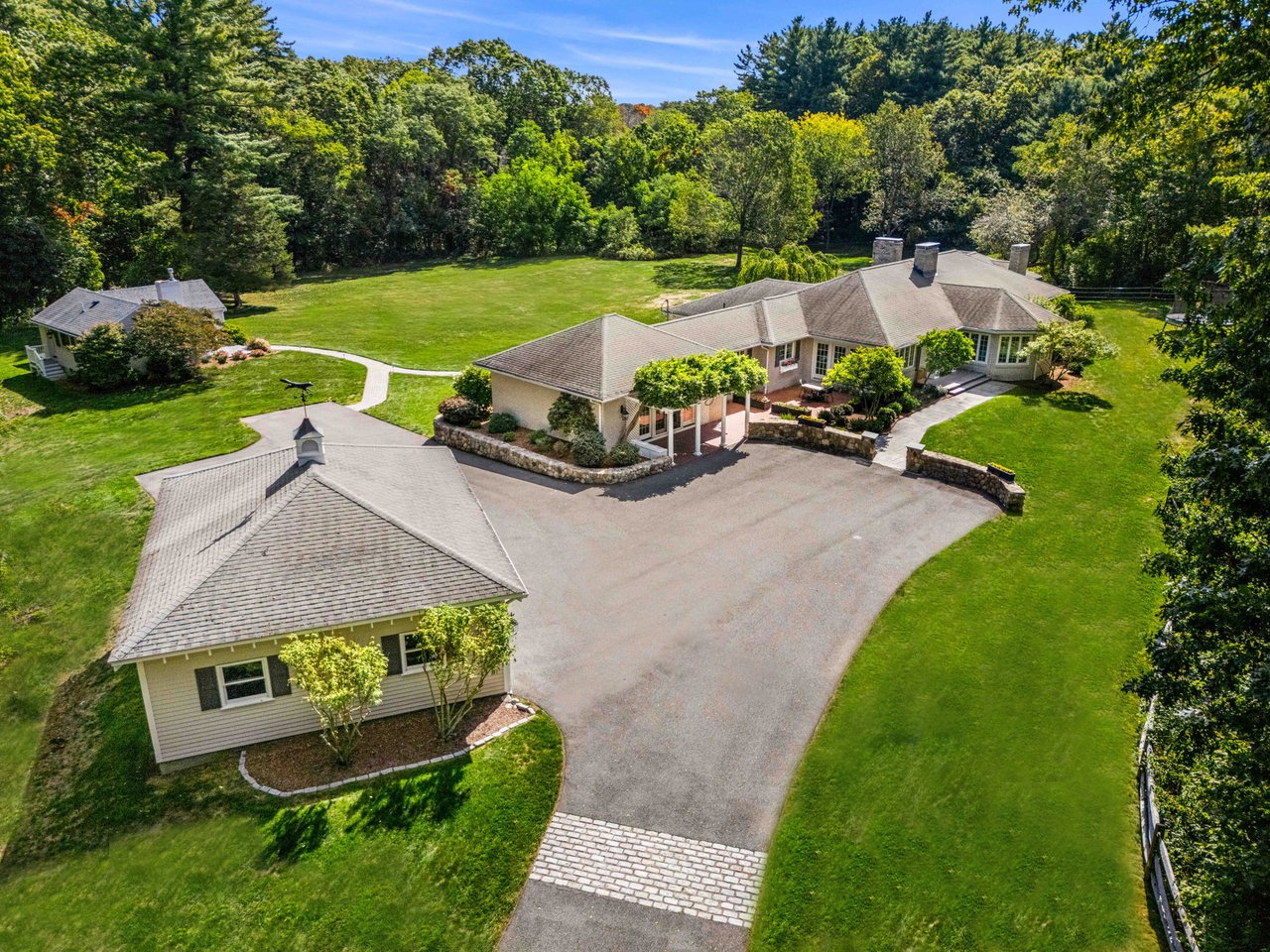 40 Pleasant Street | Wenham, MA