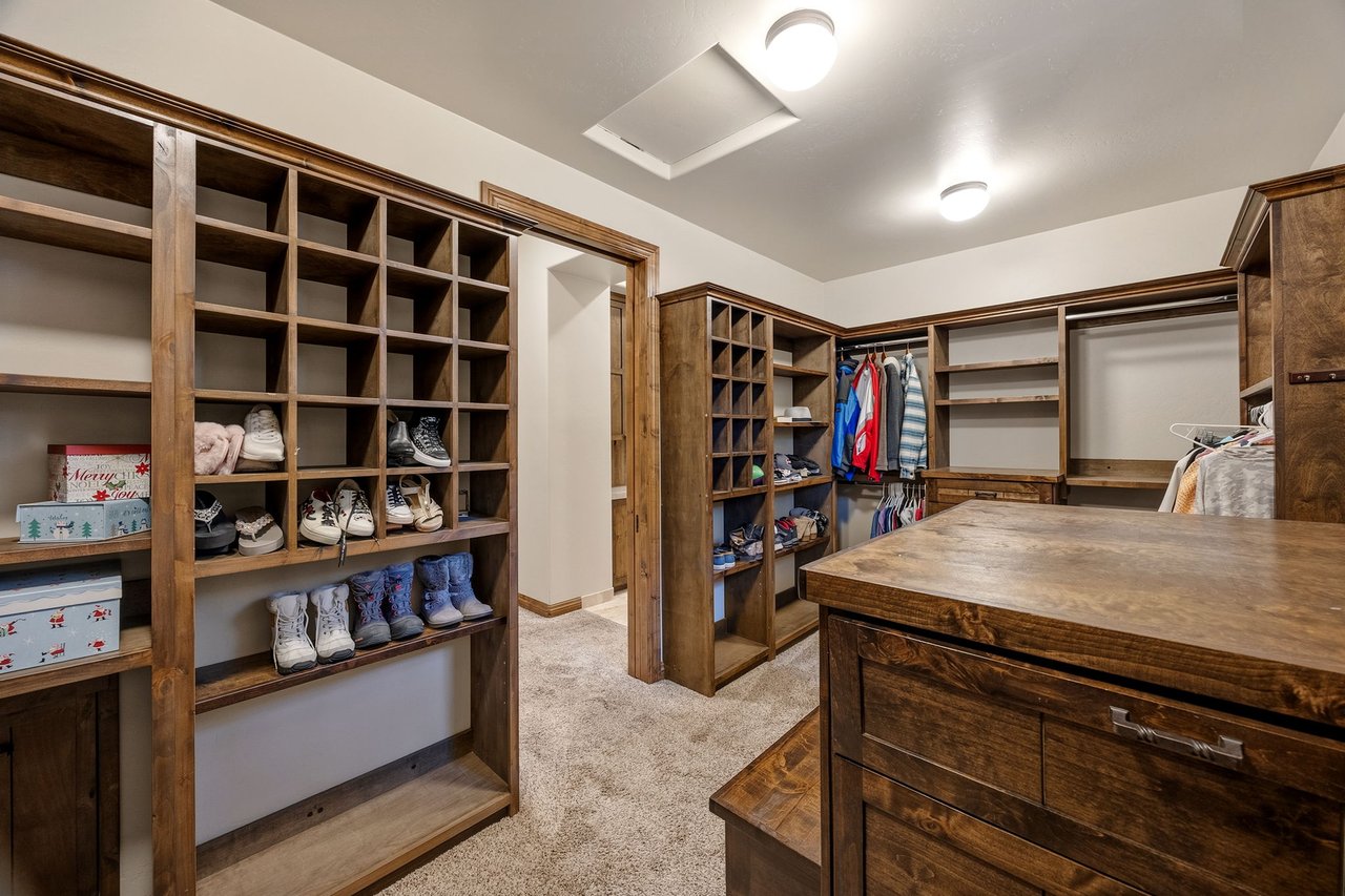 4219 Griffiths Spring