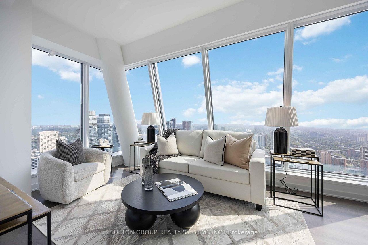 YORKVILLE'S BEST PENTHOUSE 