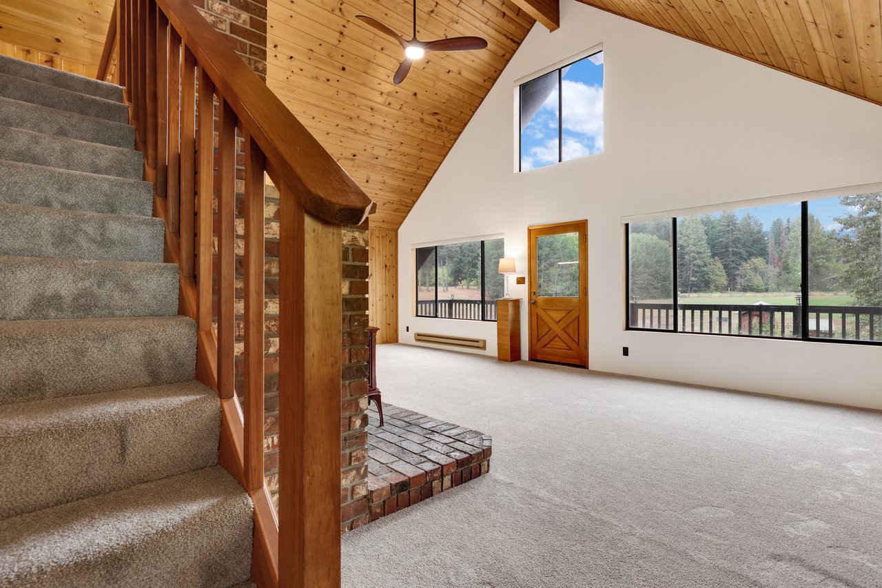 2001 Zrebiec Road, Cle Elum