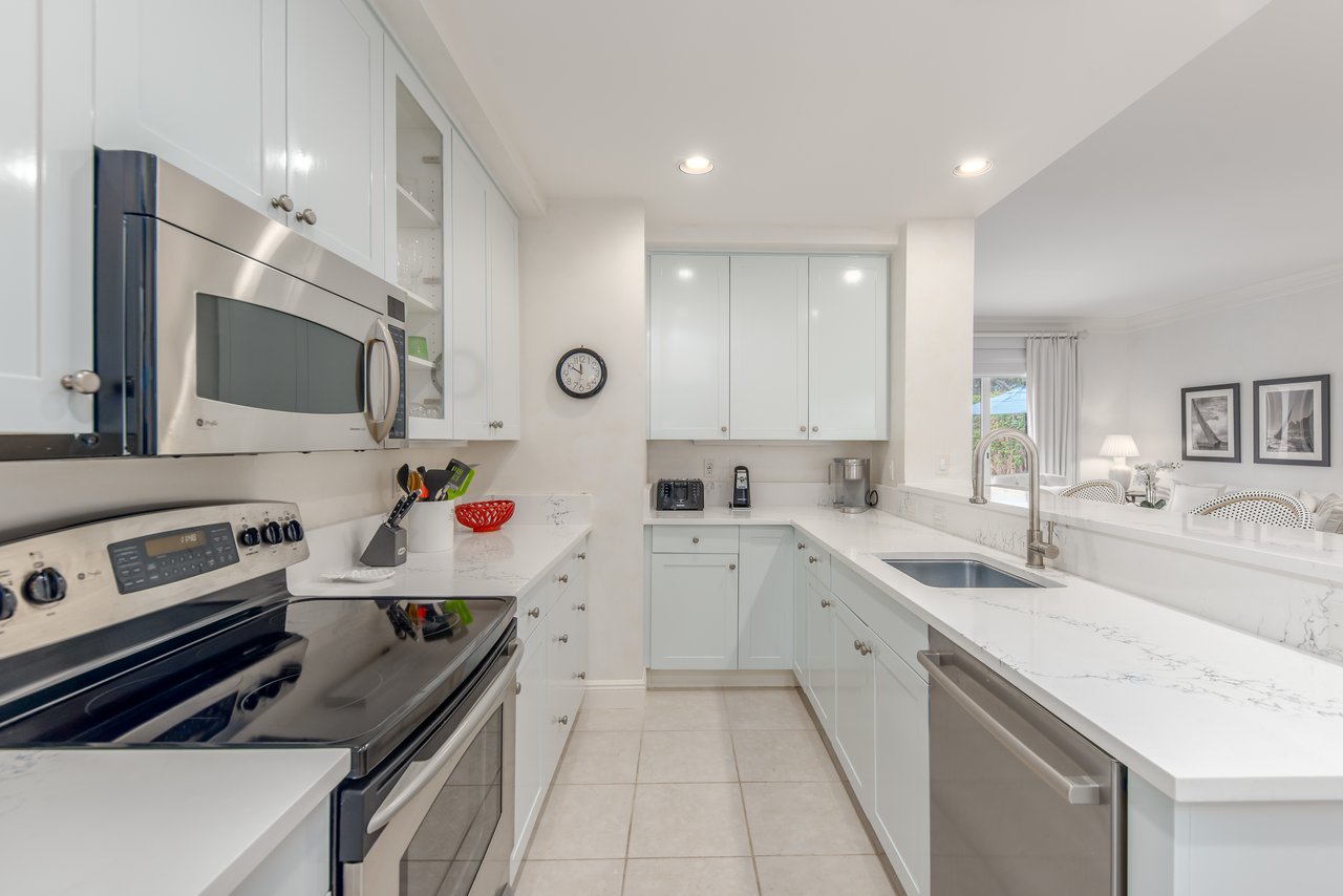 11663 SE Florida Ave