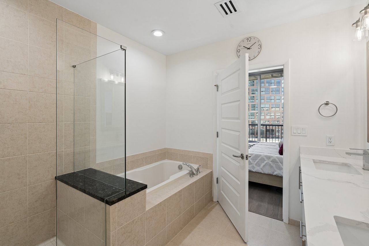 1080 Peachtree Street Unit 1504