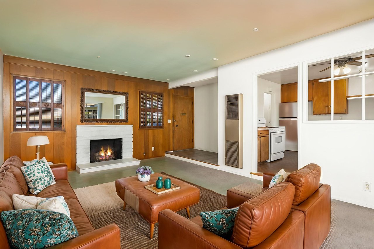 8805 Stardust Lane