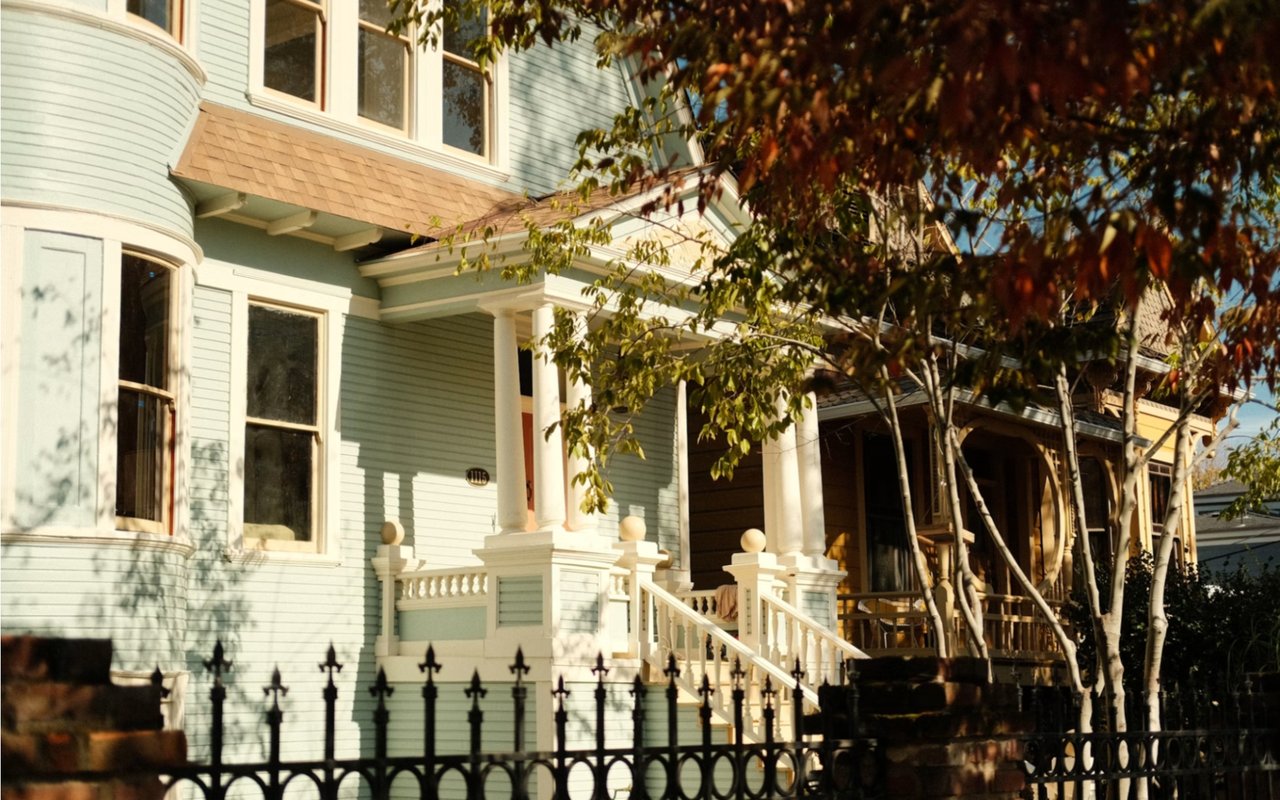 What to Know About Buying a Historic Home in Lincoln Park, IL