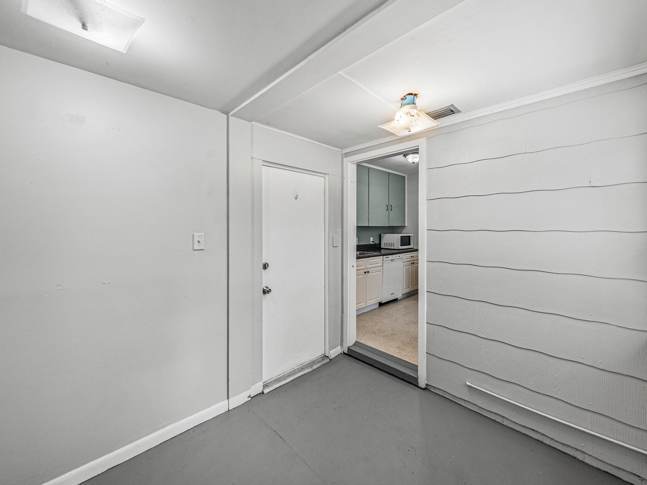 14049 12TH ST