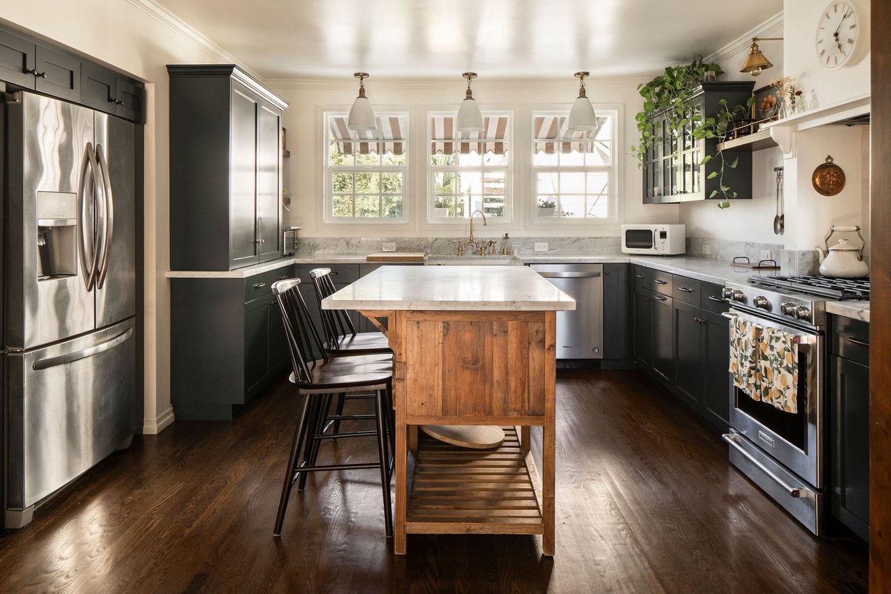 The Perry Farmhouse in Van Nuys, A Rare Rustic Compound