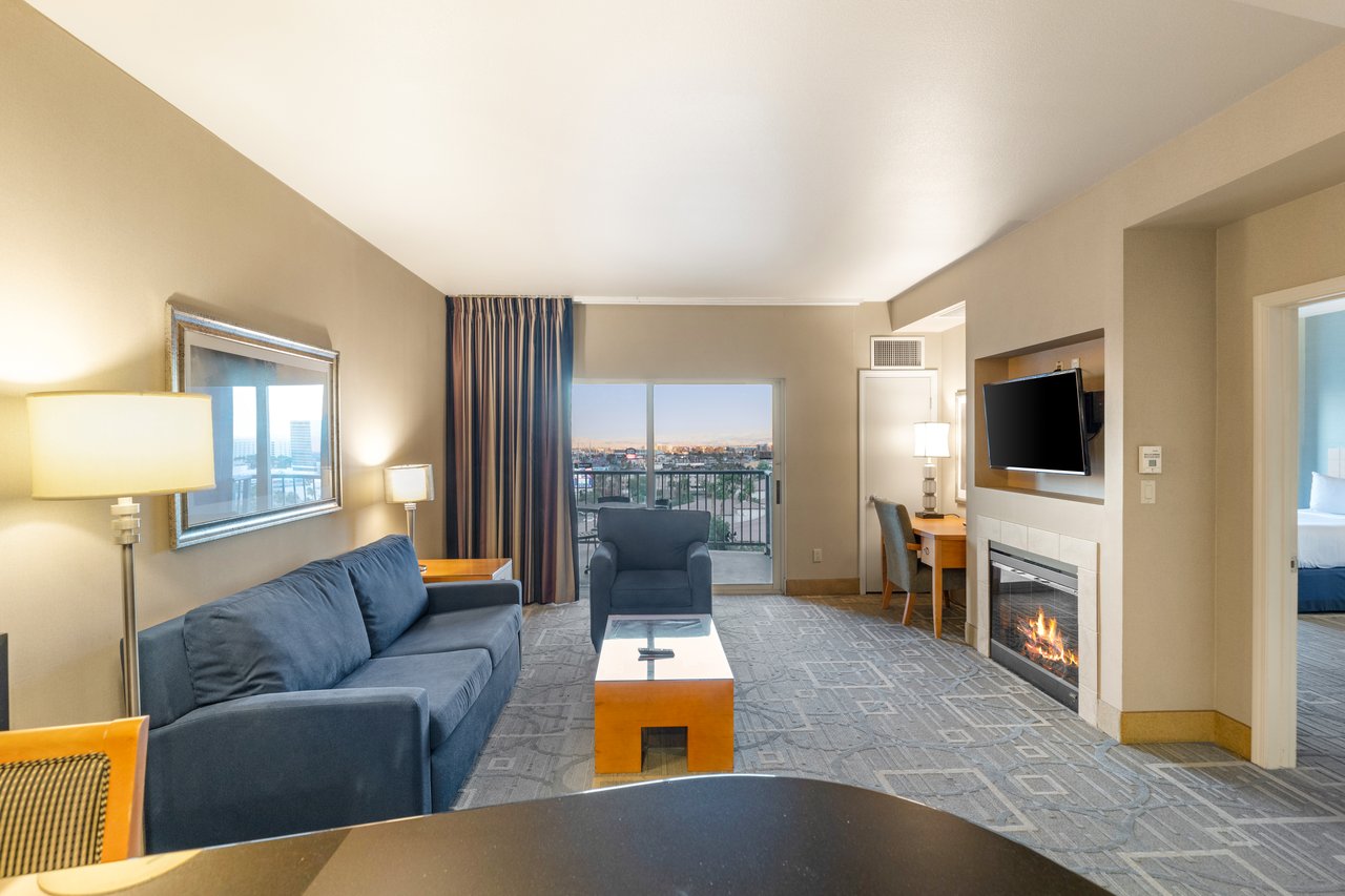 211 East Flamingo Road 610
