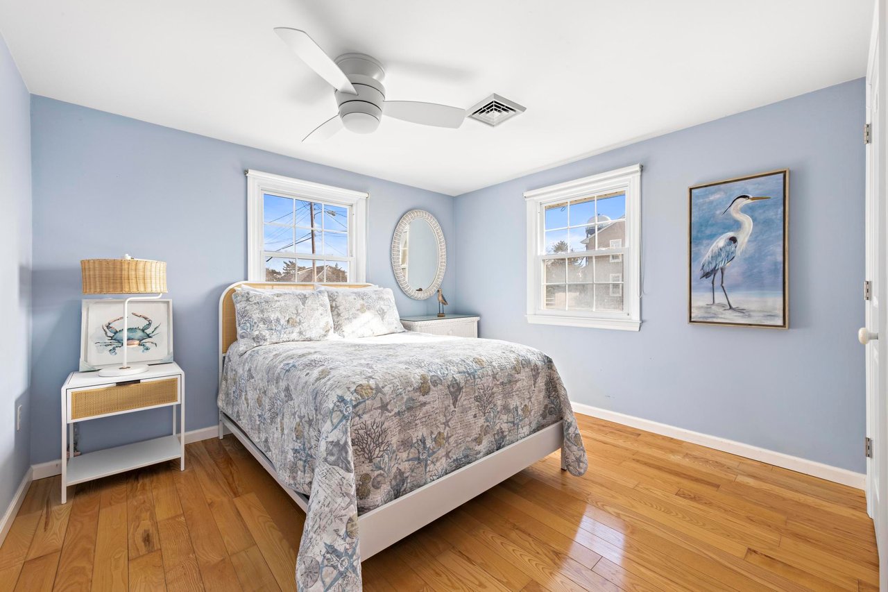25 Joan Rd, Long Beach Township - Pet Friendly 