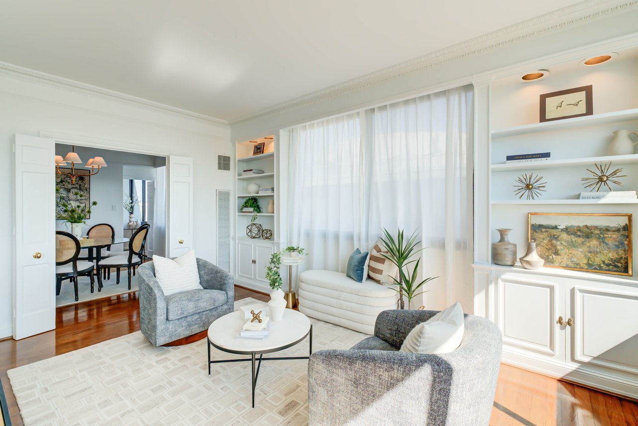 Watergate West Penthouse Seven