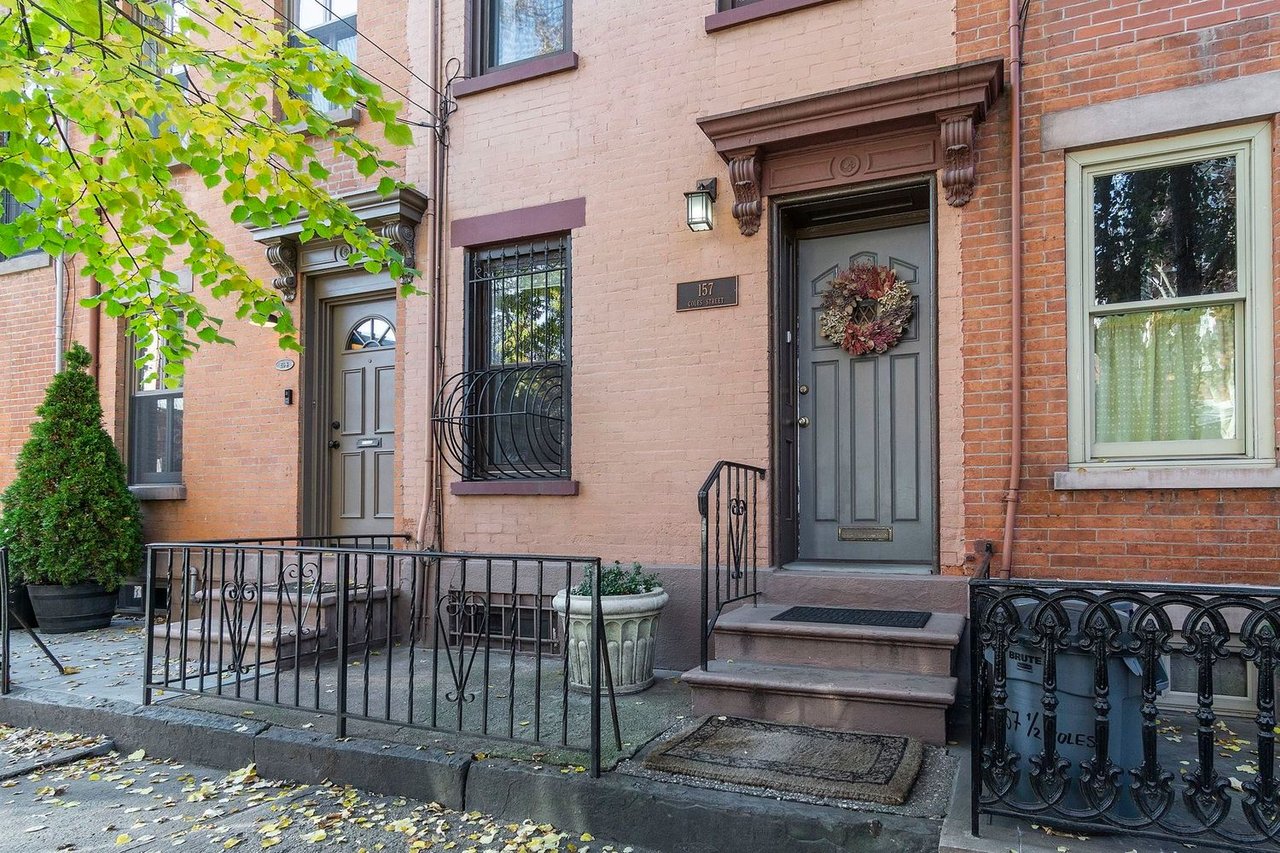 157 Coles St