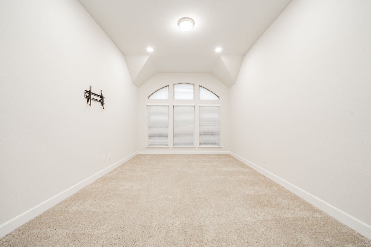 10480 Gray Hills Drive