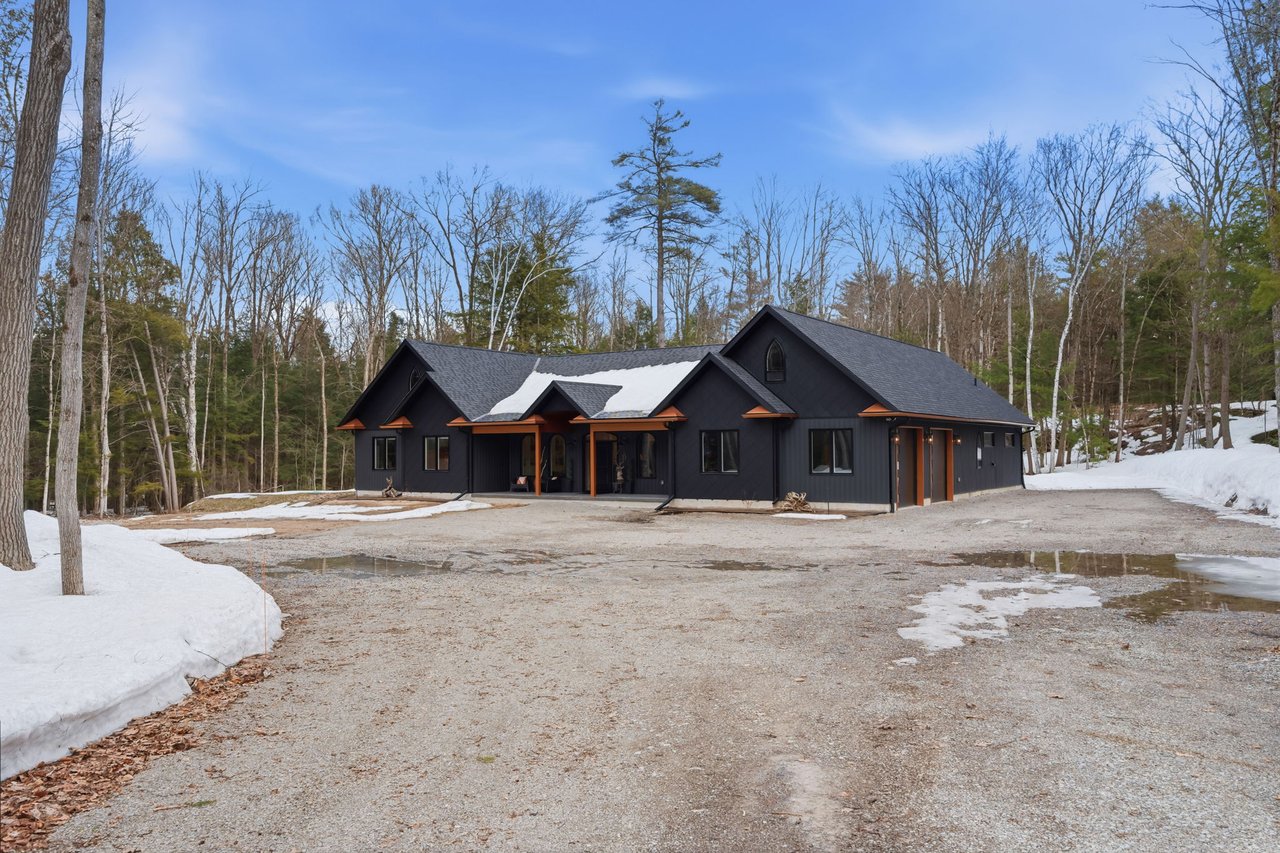 1017 Davis Drive, Gravenhurst