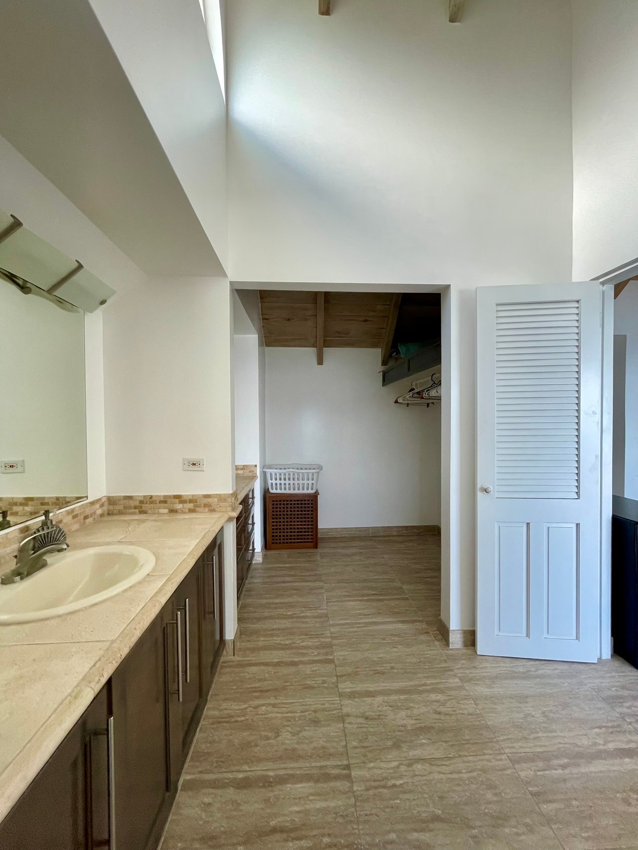 493 Long Bay Studio