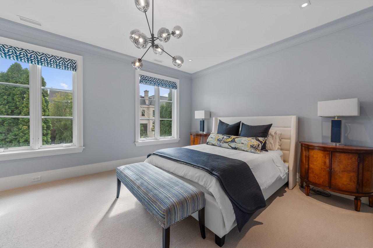 221 Dunvegan Road