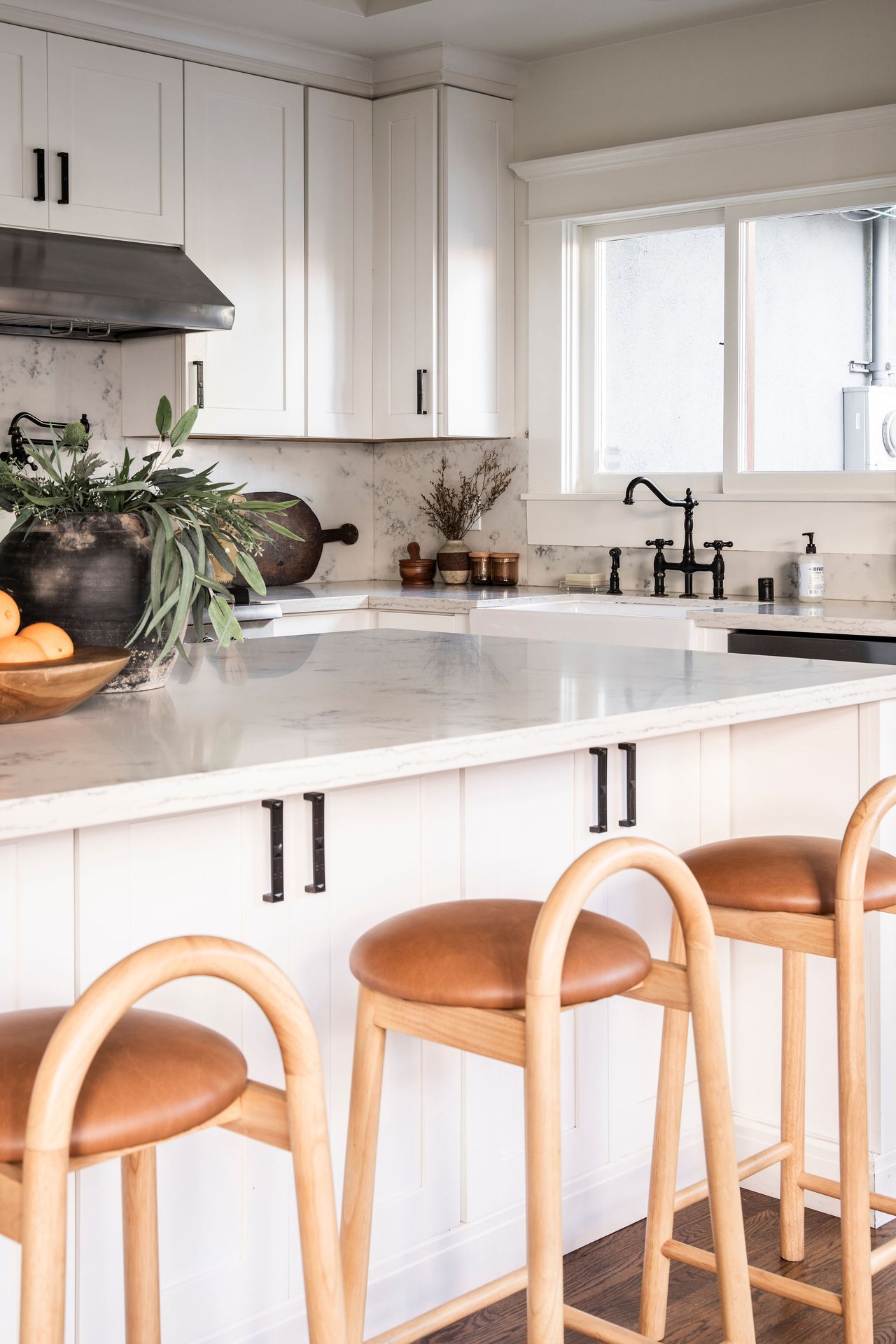 2321 W 31st St in Jefferson Park