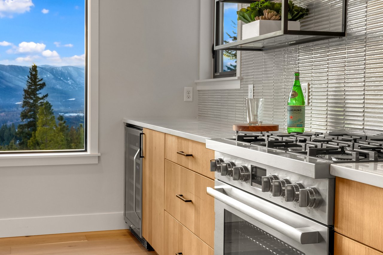 2241 Forest Ridge Drive