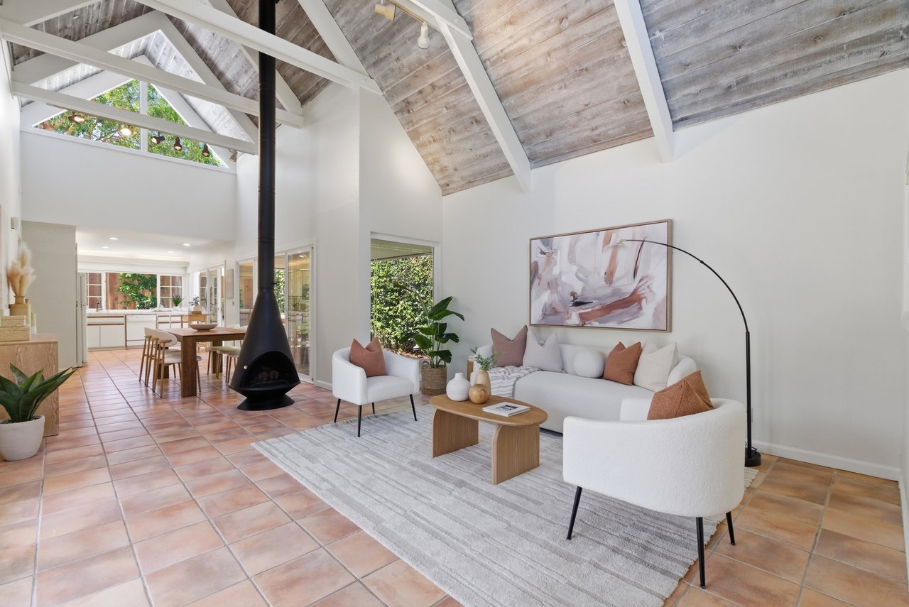 1038 East Evelyn Avenue