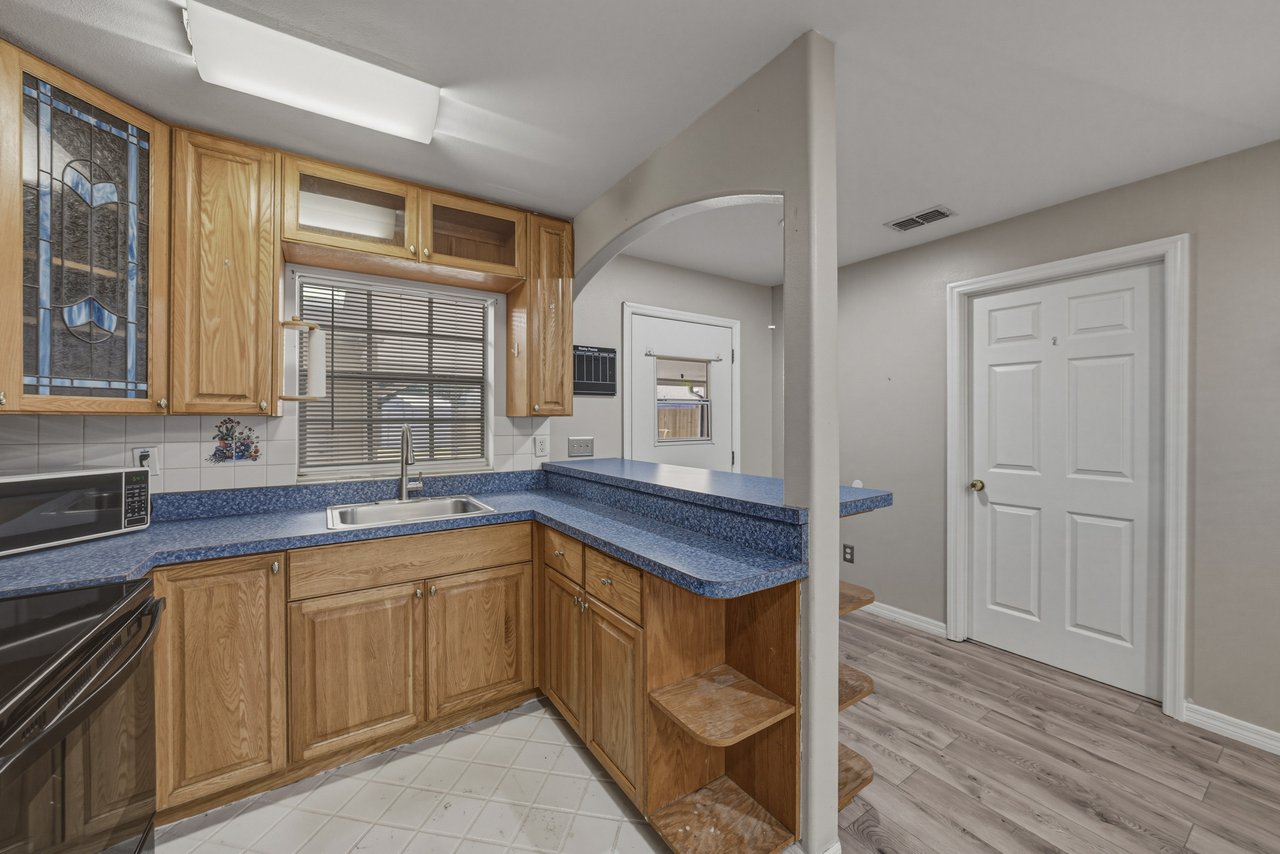 37634 HIDDEN PARK CT