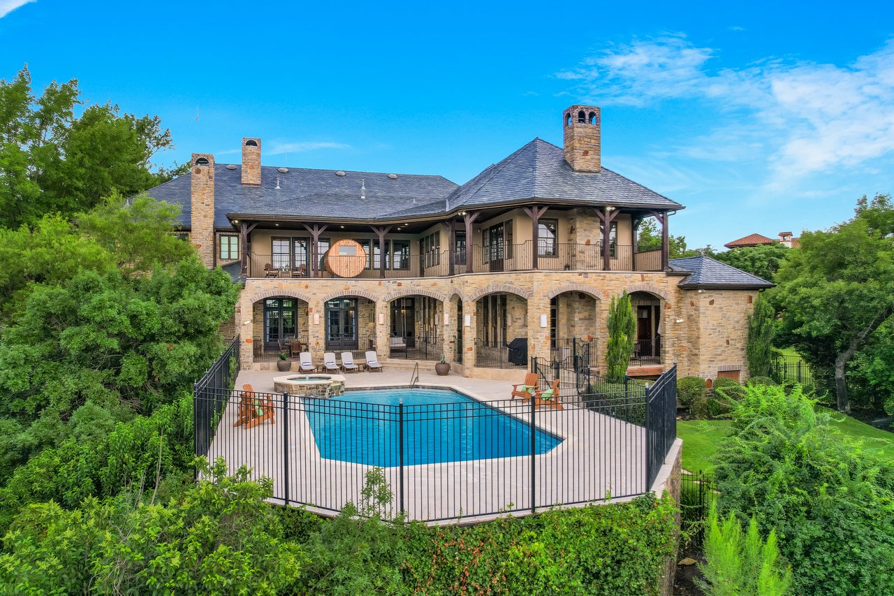 4604 Mantle Drive