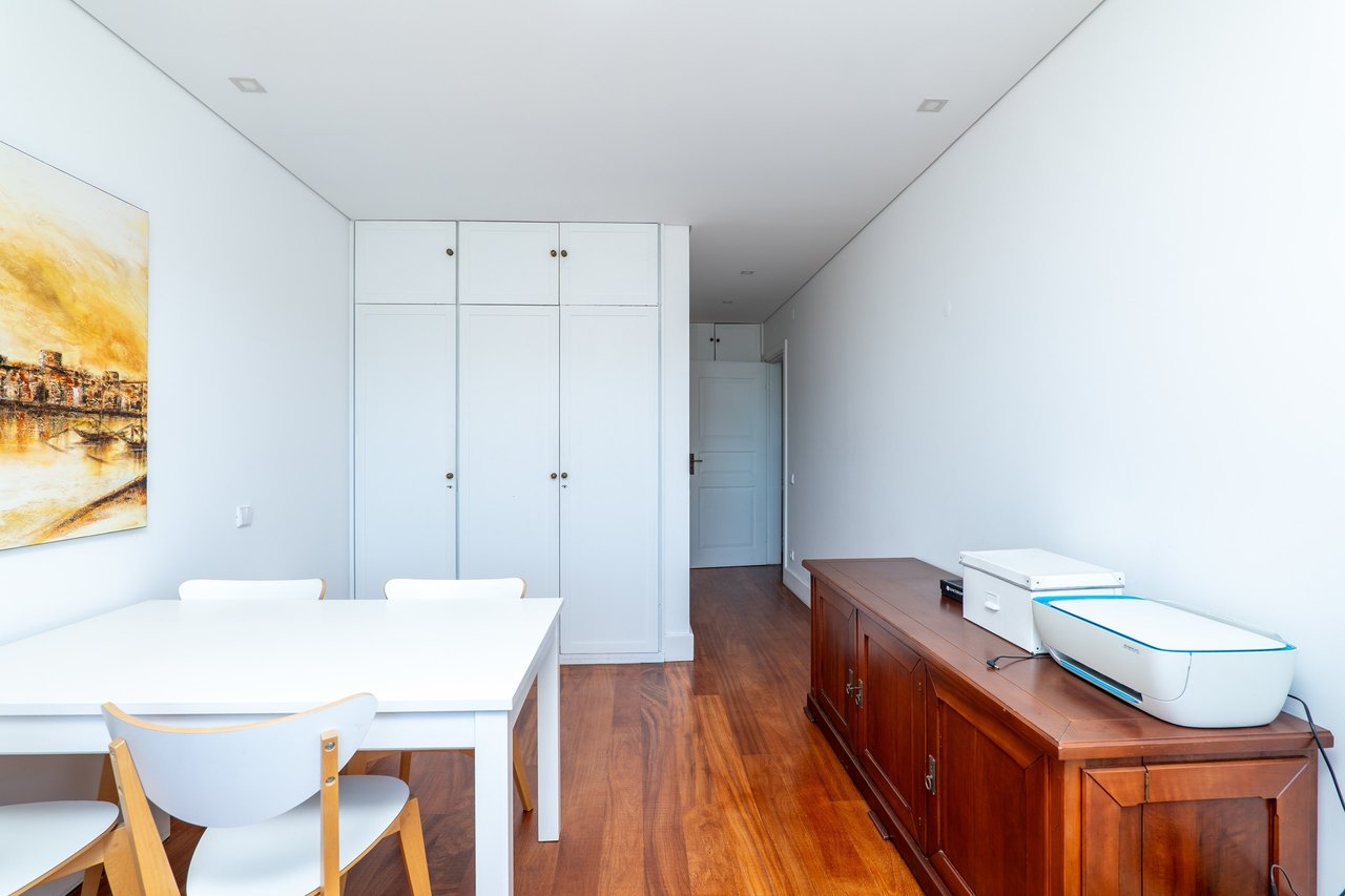3-bedroom Sea View Duplex in Leça da Palmeira – Elegance, Space & Unmatched Location