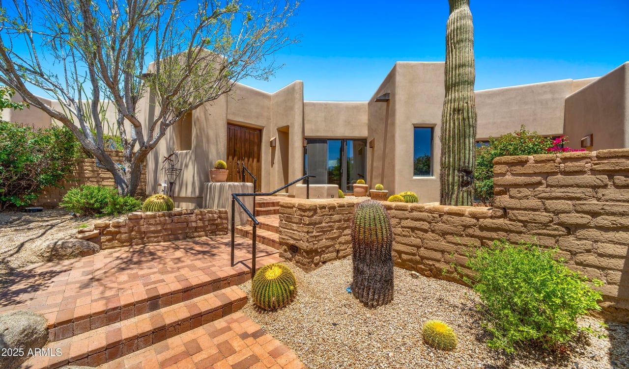 2304 FOX TAIL Trail