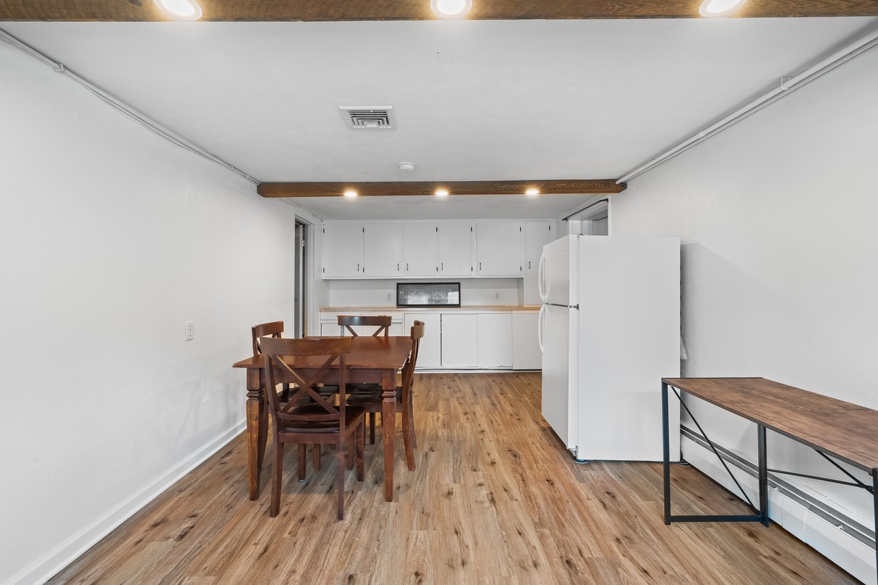 300 South 9th Street