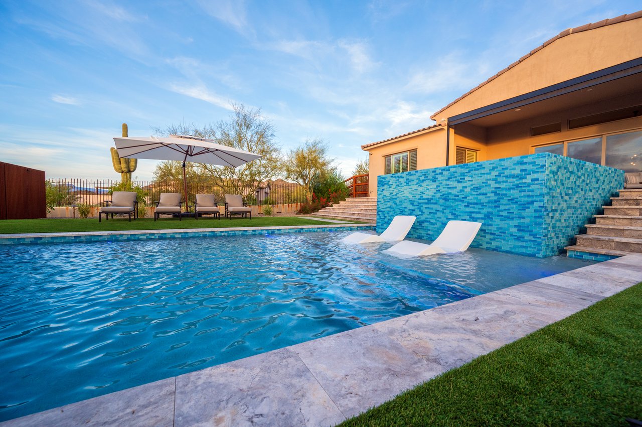 35584 N ROLLING CREEK Drive