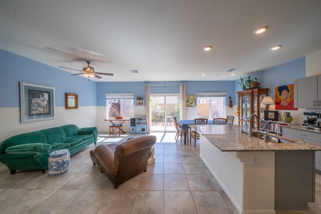 10983 Cambridge Lakes Ave