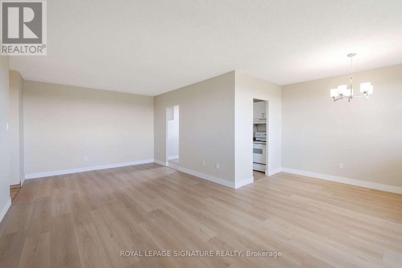 PH5-2130 Weston Rd