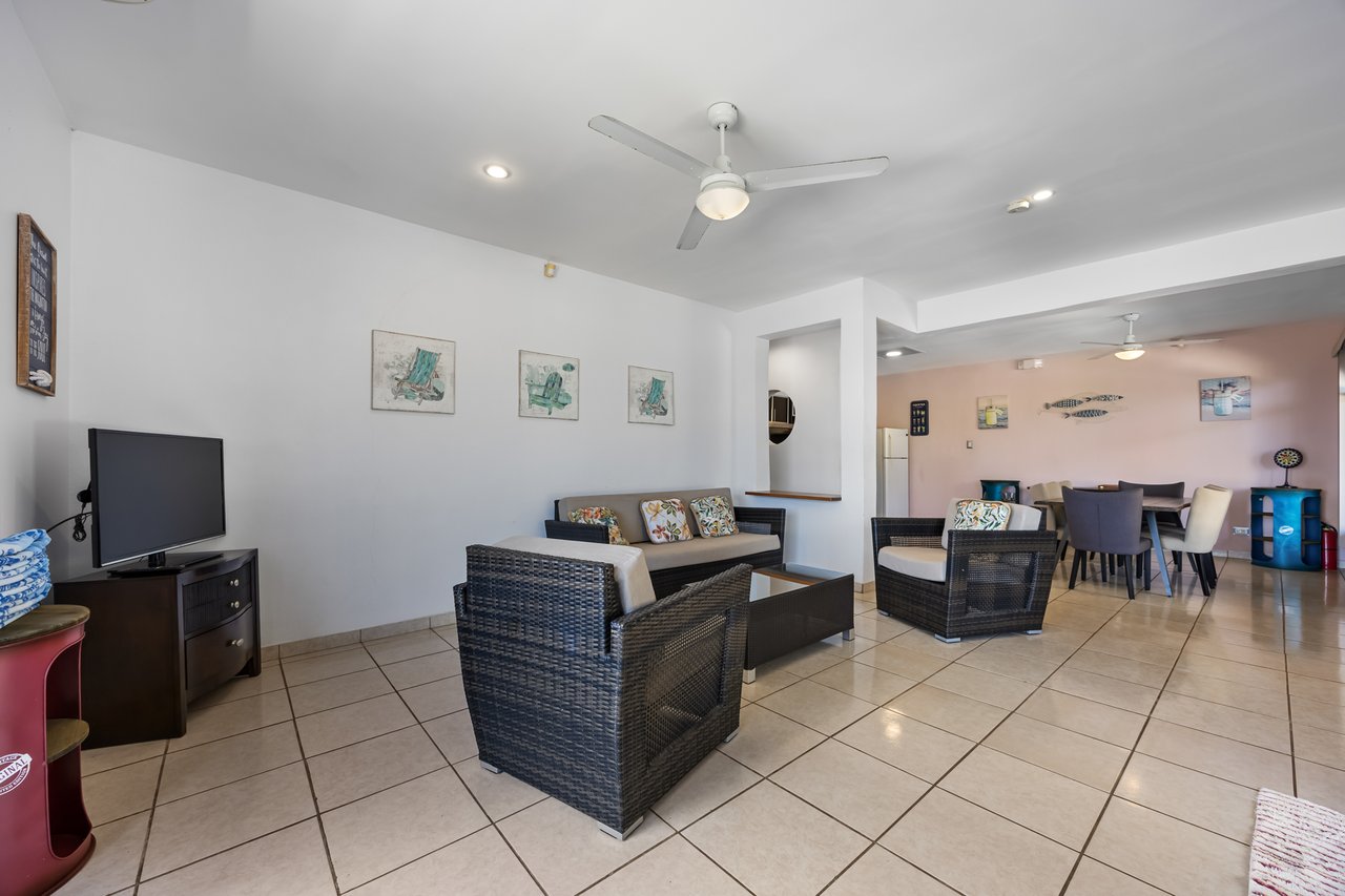 Casa Veranera & Bonus Lot | Elegant 7-Bedroom Coastal Estate with Ocean Views Steps from Playa Flamingo