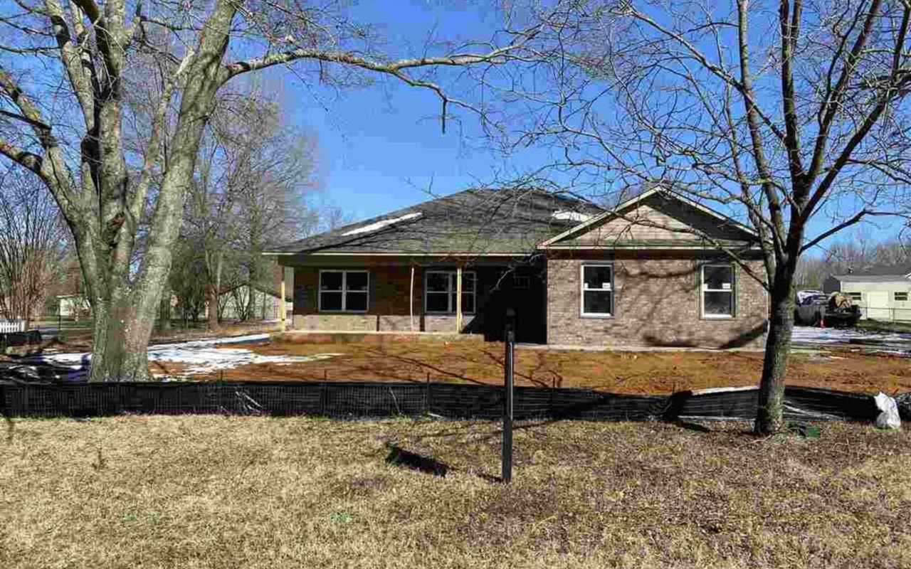 20 Country Wood Ln