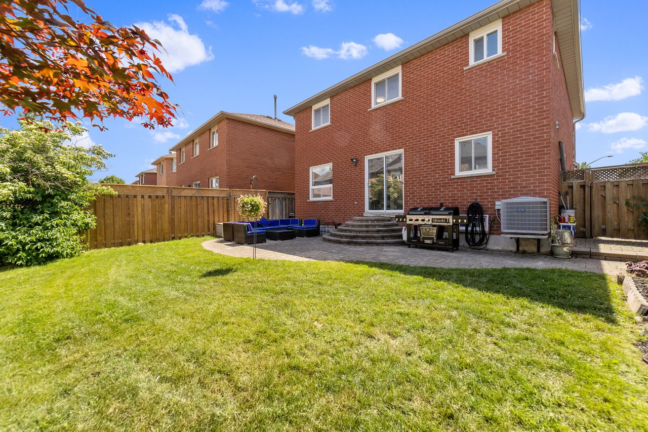 6837 Lisgar Drive