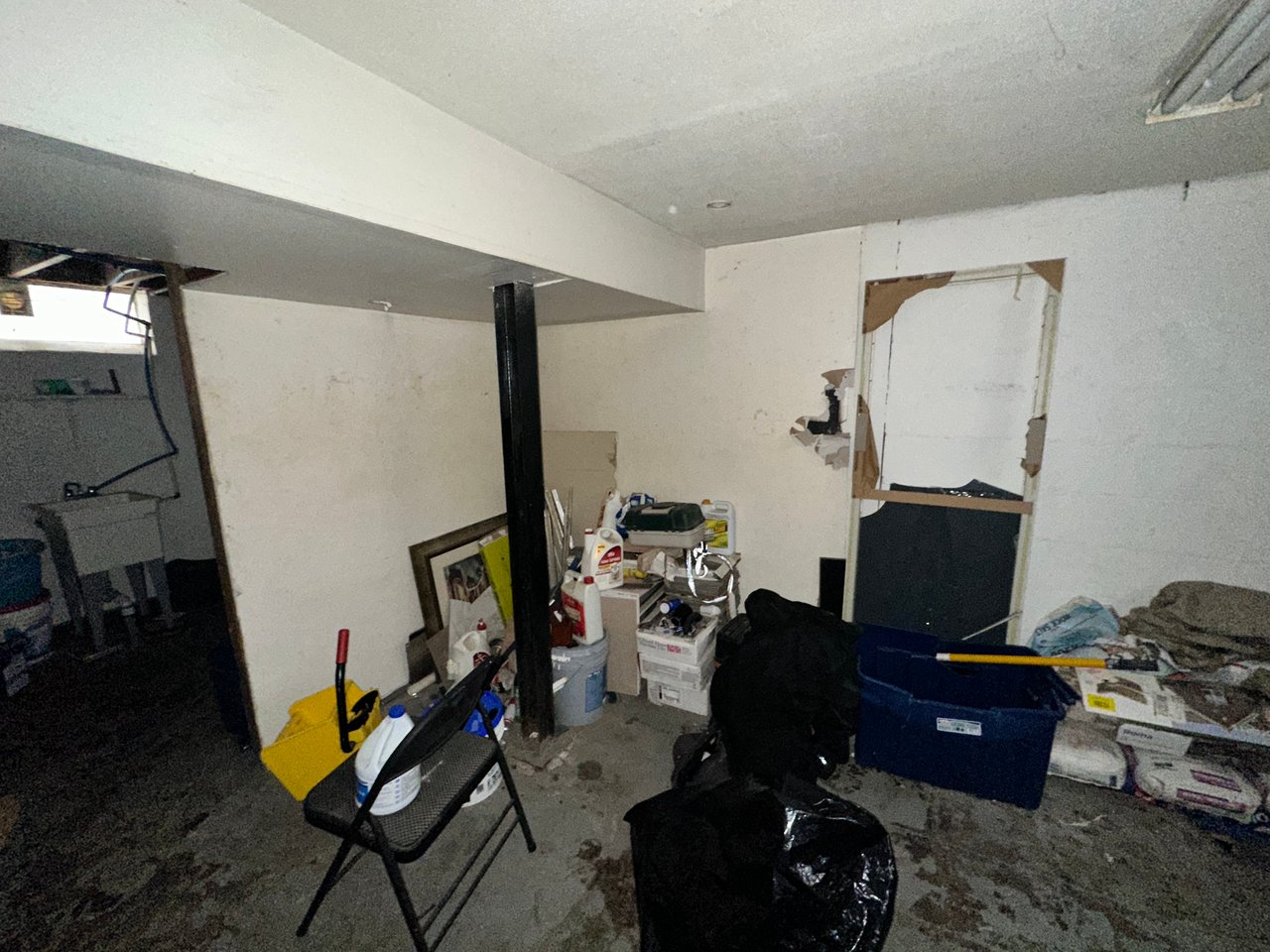 16592 Saint Marys St