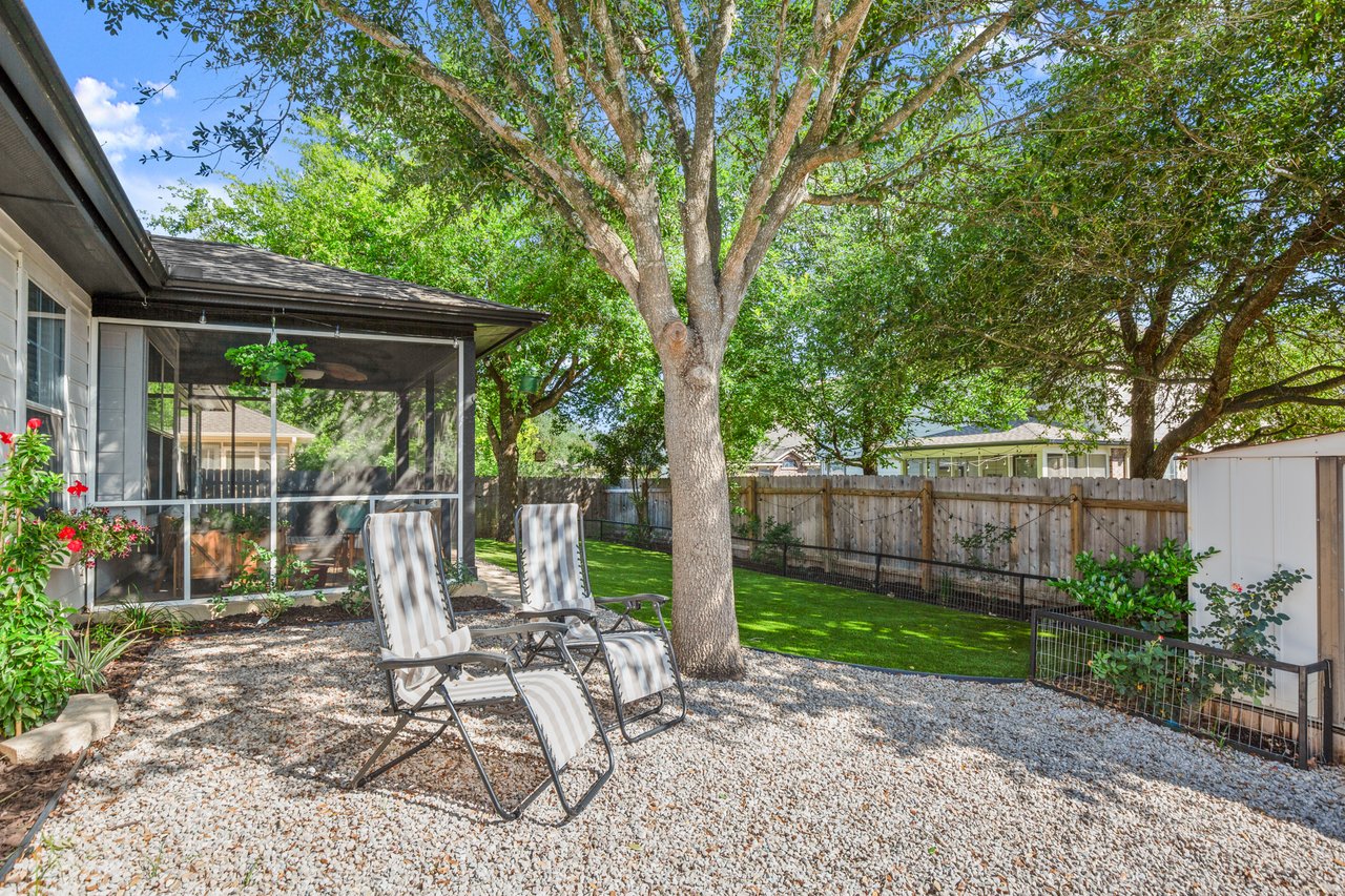 3400 Lynnbrook Dr.