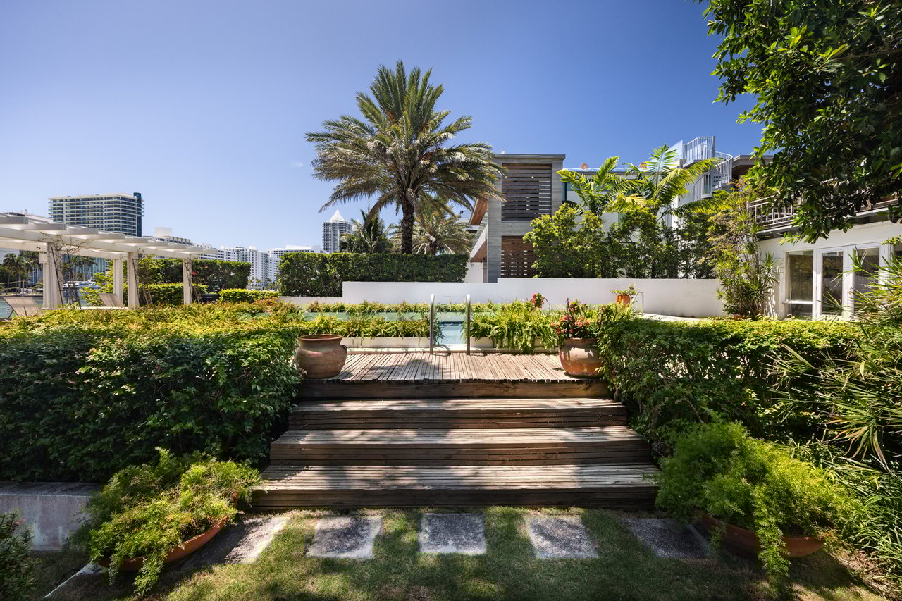 5215 Pine Tree Miami Beach