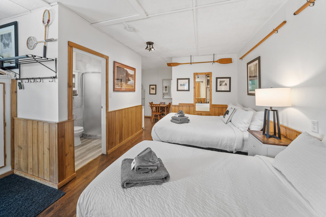 Beaver Street Cabins Banff | B&B Inn