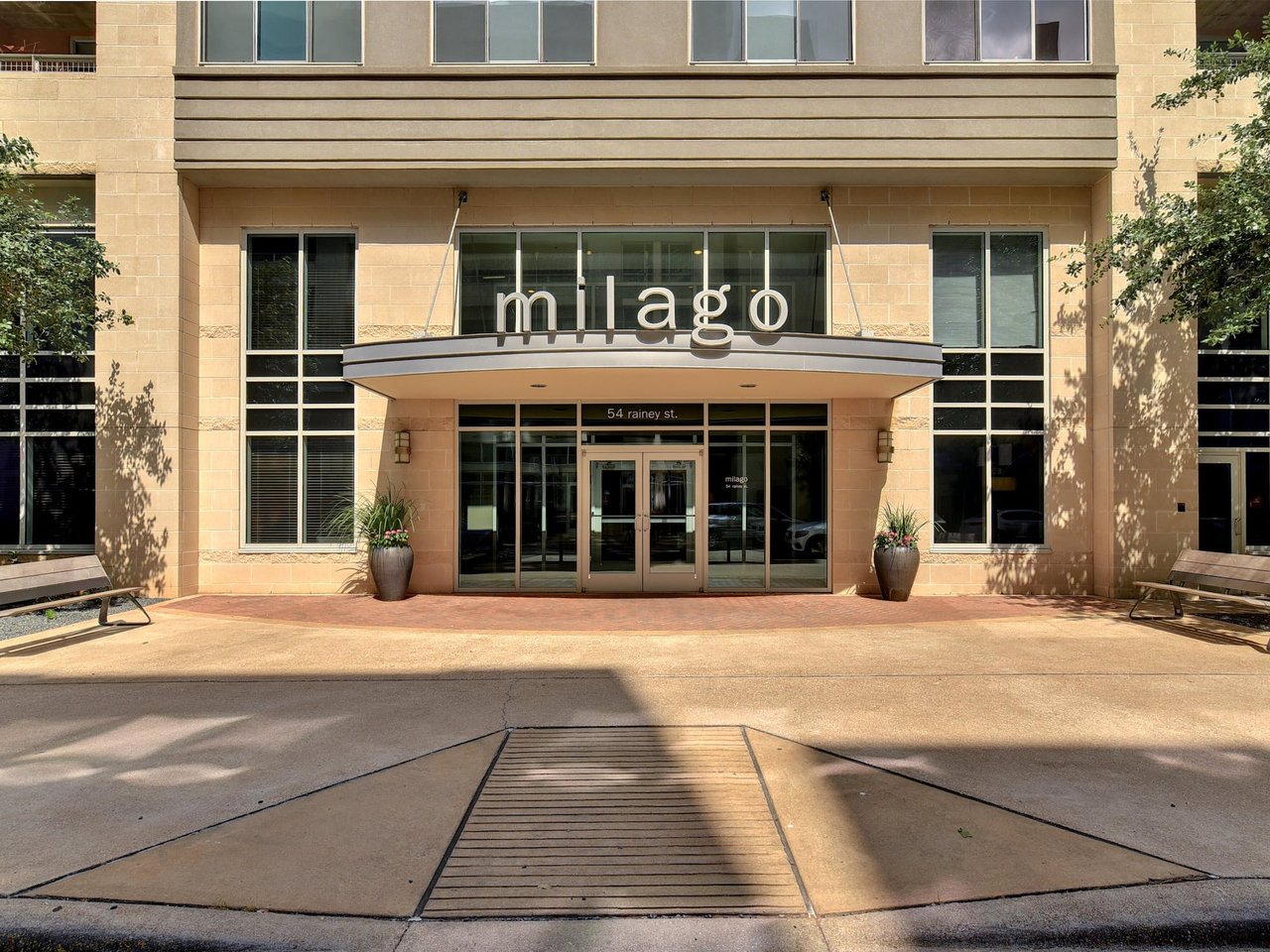 54 Rainey Street PH09