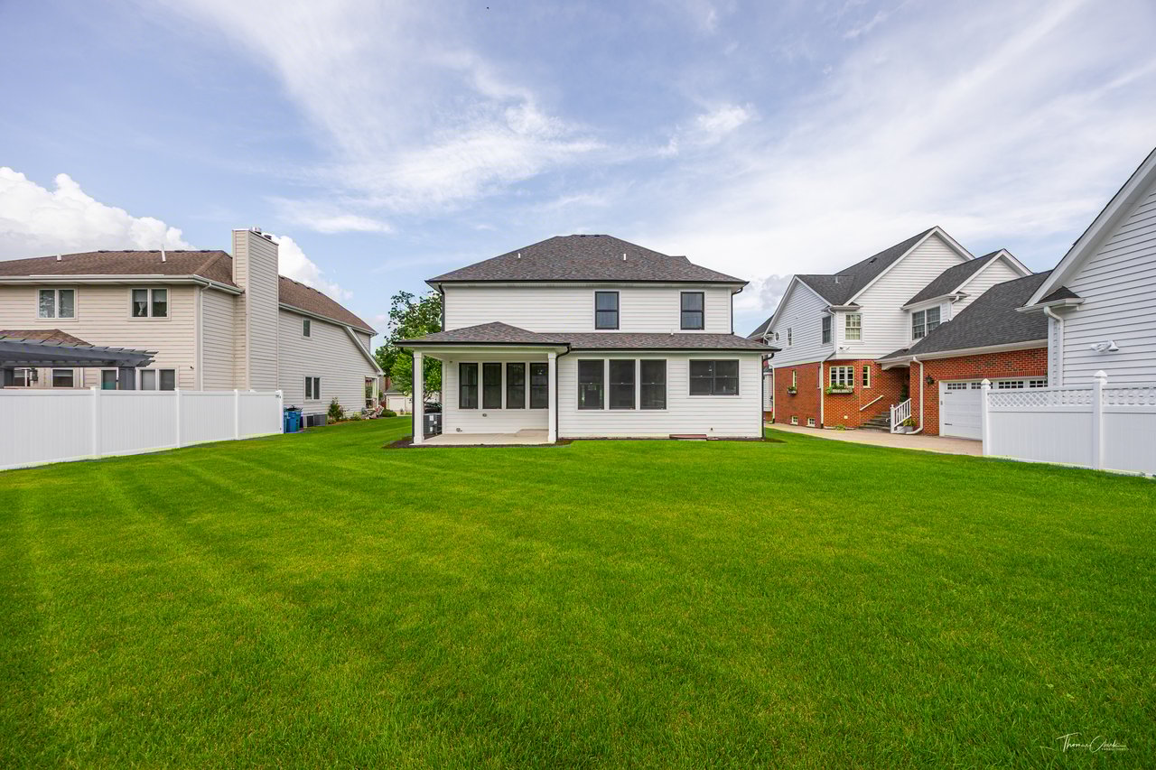 4508 Stonewall Avenue