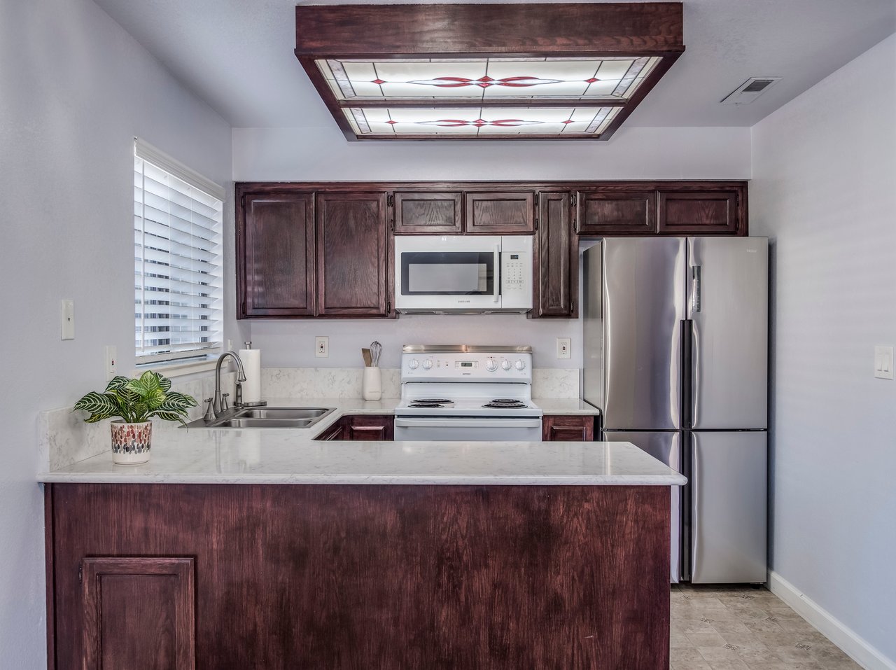 350 Creekview Drive