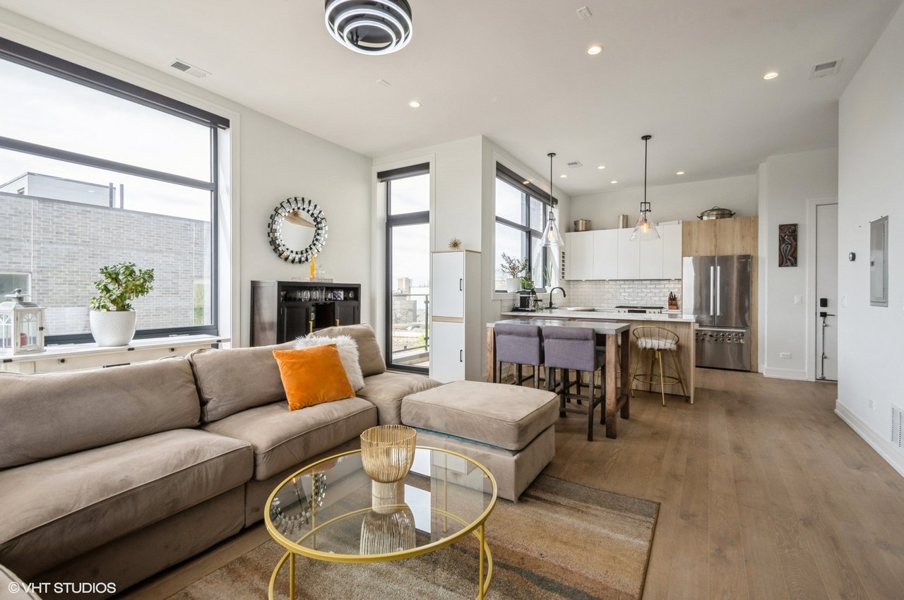  505 N Hermitage Avenue Unit: 4S