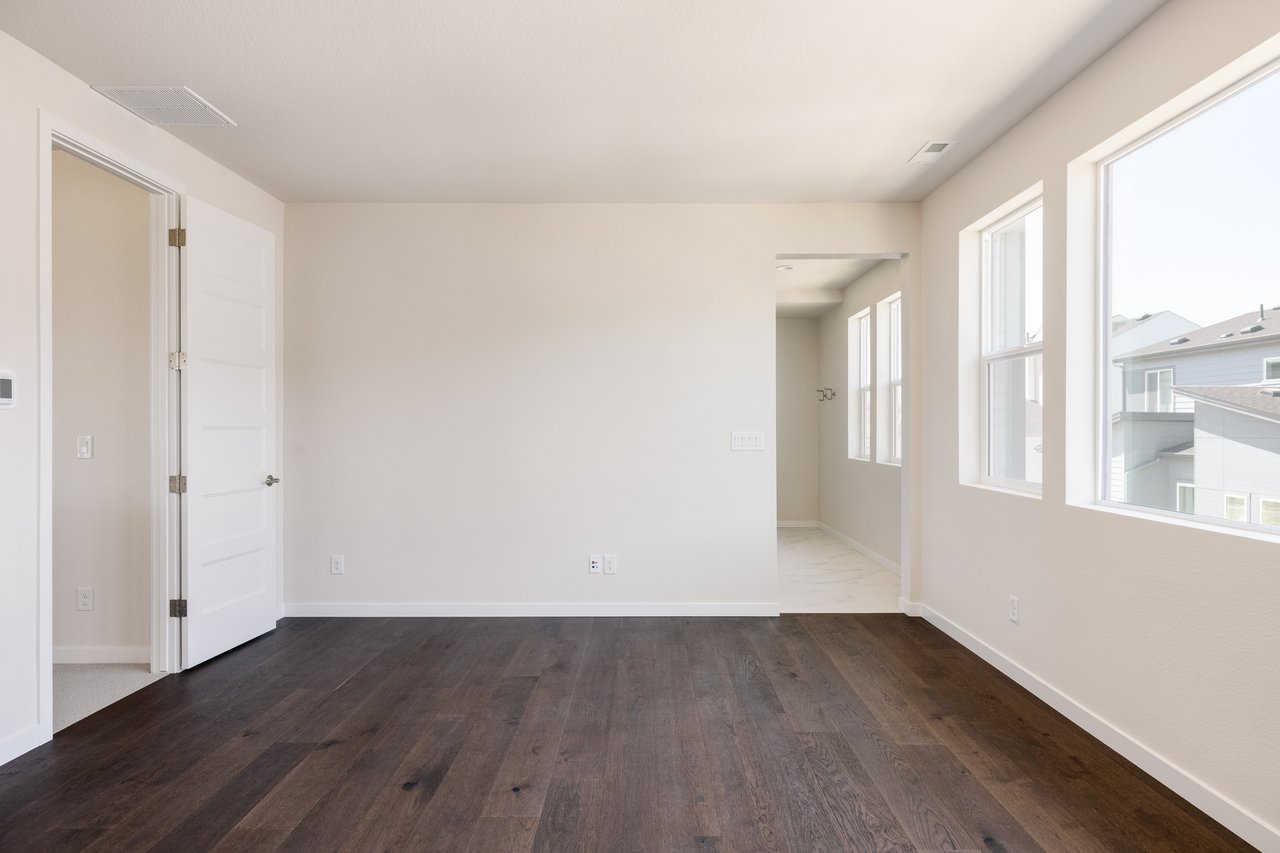 Fusion 1C - Finished Basement & 2-1 Buydown Included