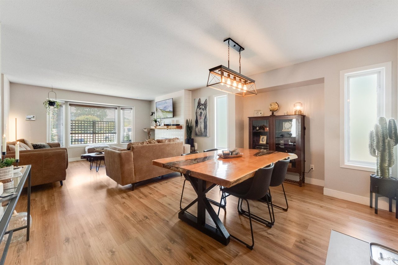 5856 Glendale Drive
