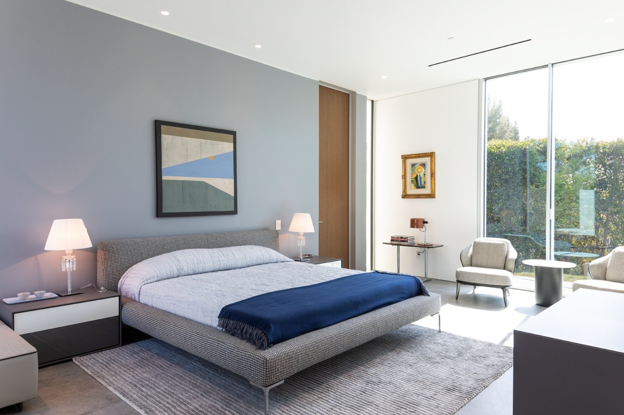 600 Perugia Way
