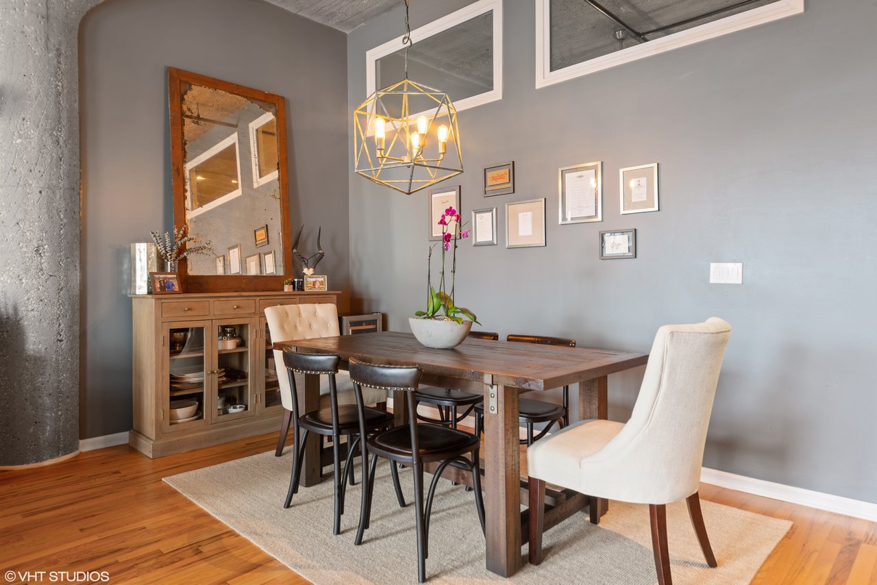  758 N Larrabee St Unit 821