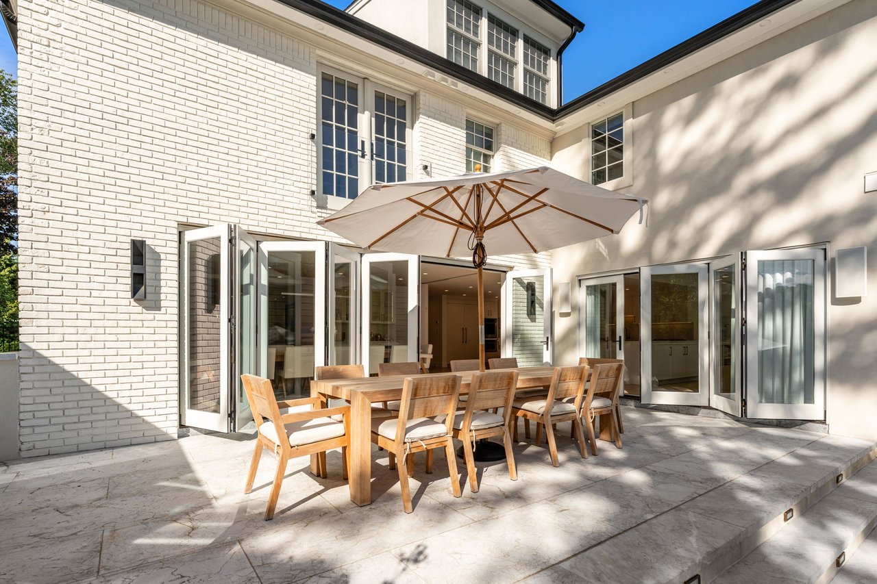 306 Hutchinson Road