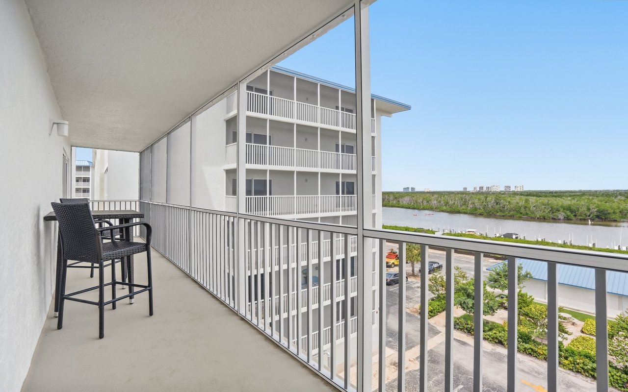 25740 Hickory Blvd 540
