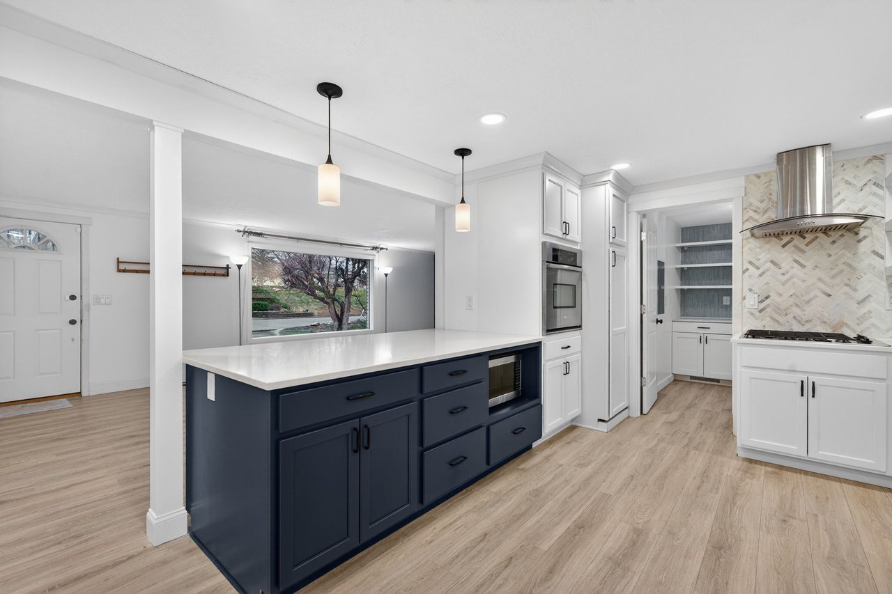 Updated Brick Home w/ Views, Shop + RV Parking in Monte Vista Acres | 1740 Beth St Pocatello